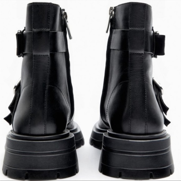 NWT Zara Leather low heeled ankle boots with buckles - Picture 5 of 8